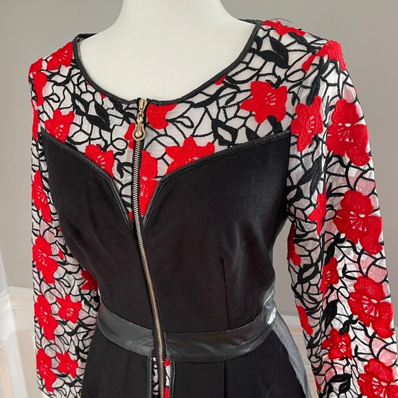 Vintage Sweetheart dress w Rose embroidered sleeves - Picture 6 of 12